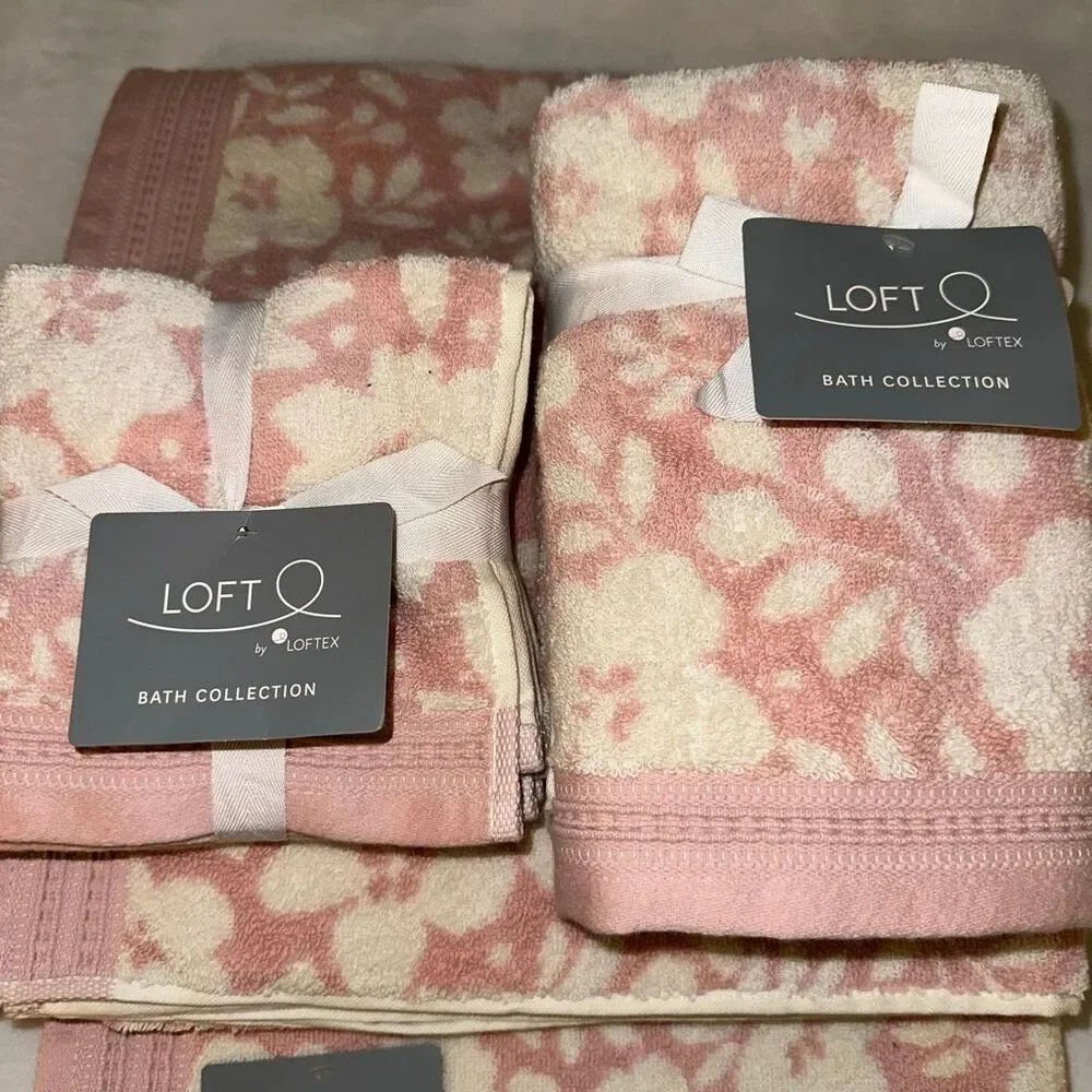 LOFT Home Bath Collection Set Light Pink and Cream Floral Pattern 8 Pieces NWT